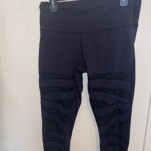 Lululemon black leggings